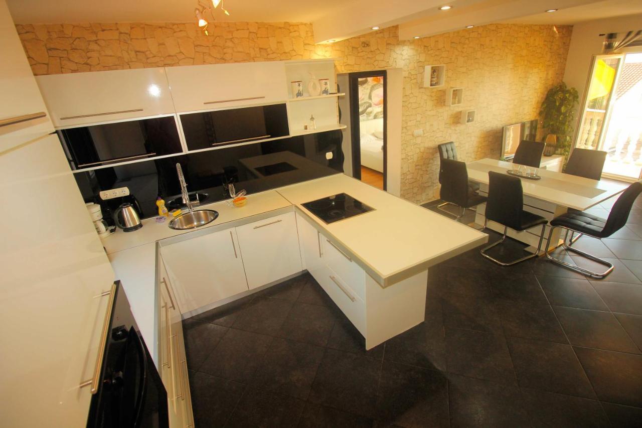קריקווניצה Apartment Martina מראה חיצוני תמונה