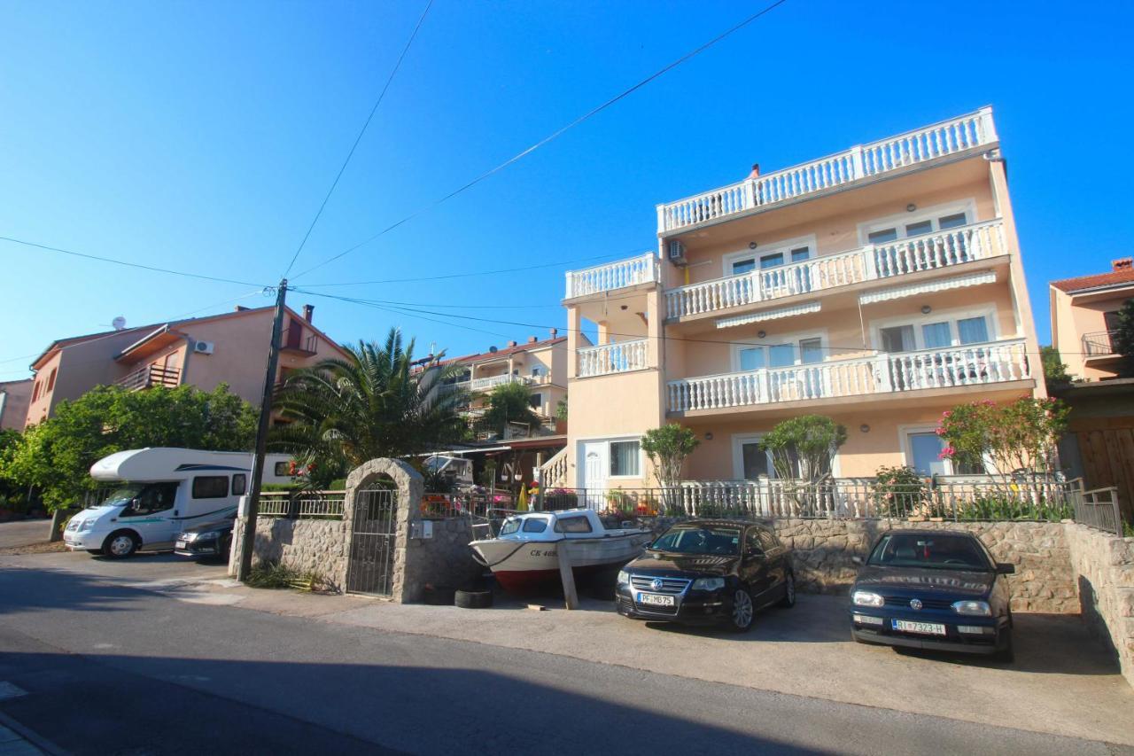 קריקווניצה Apartment Martina מראה חיצוני תמונה